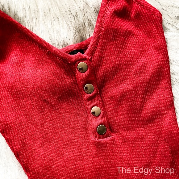 ekAttire | Kendra in Red - Picture 11 of 11